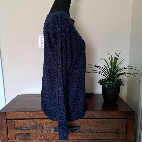 St. John's Bay Knit Sweater Women's Size Medium Blue Black Cable Acrylic Top - Picture 2 of 13